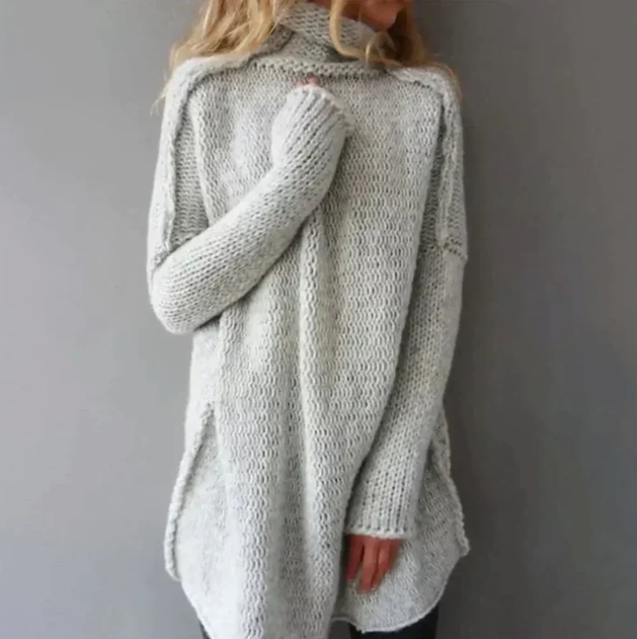 Women's oversized chunky knit turtleneck sweater in grey - front view
