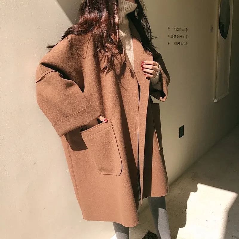 Women's Oversized Long Coat with Lapels and Patch Pockets