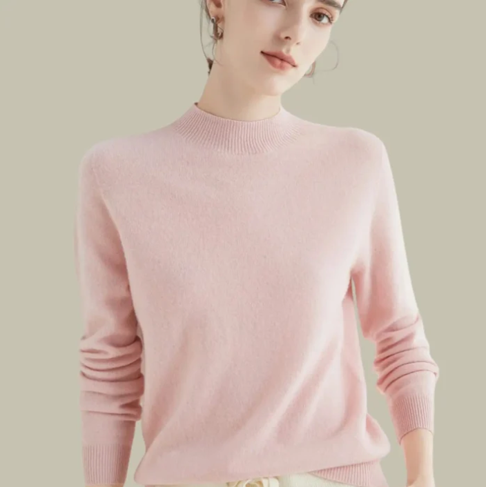 Women's mock-neck merino wool knit sweater in pink