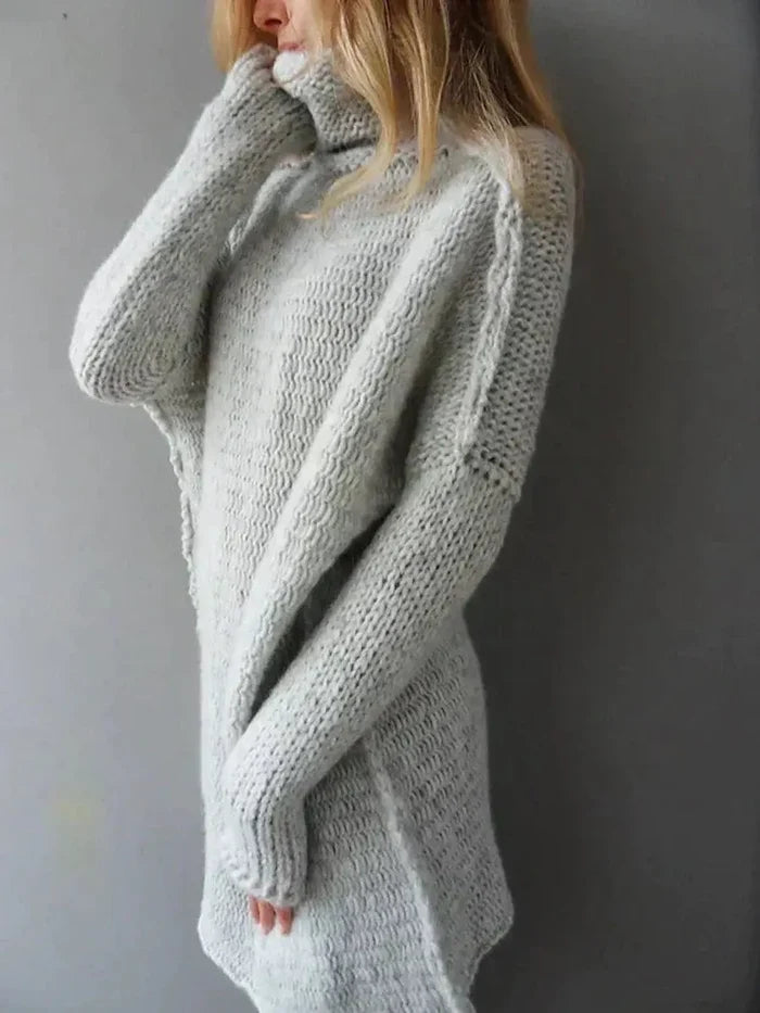 Women's oversized chunky knit turtleneck sweater in grey - alternate view