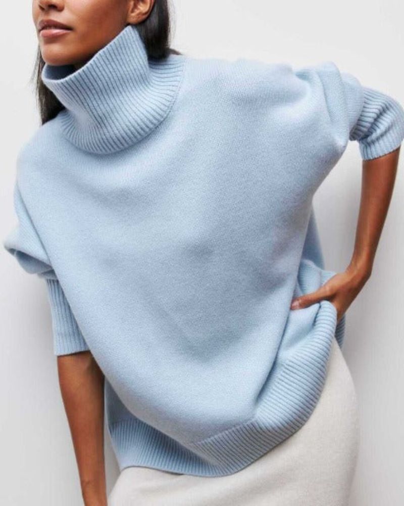 Women's Oversized Chunky Knit Turtleneck Sweater - Halvine