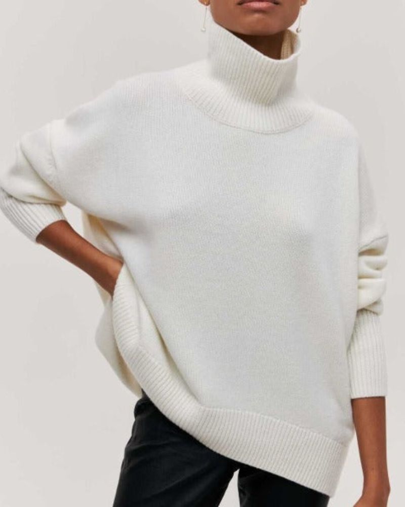 Women's Oversized Chunky Knit Turtleneck Sweater - Halvine