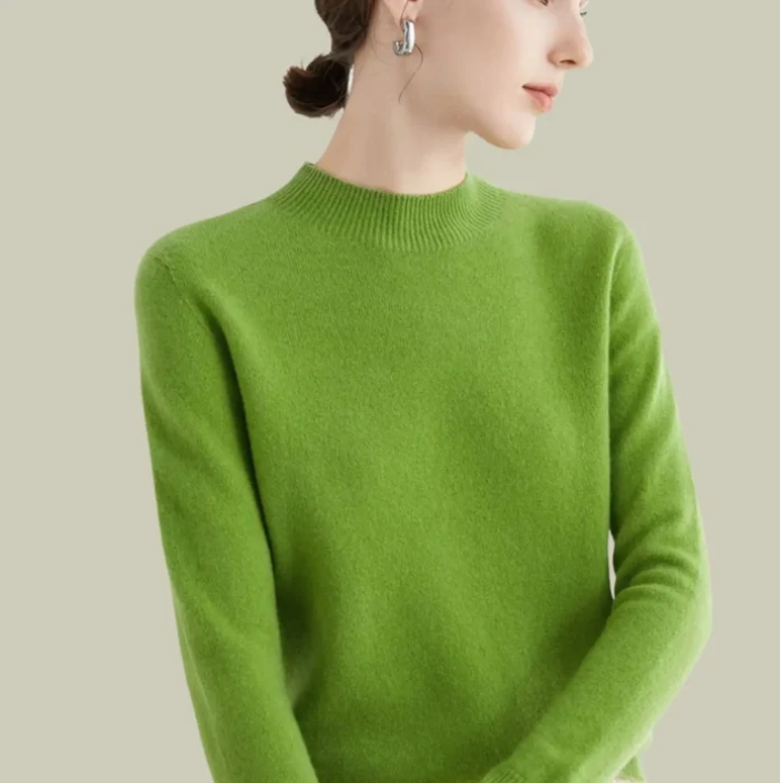 Women's mock-neck merino wool knit sweater in fruit green