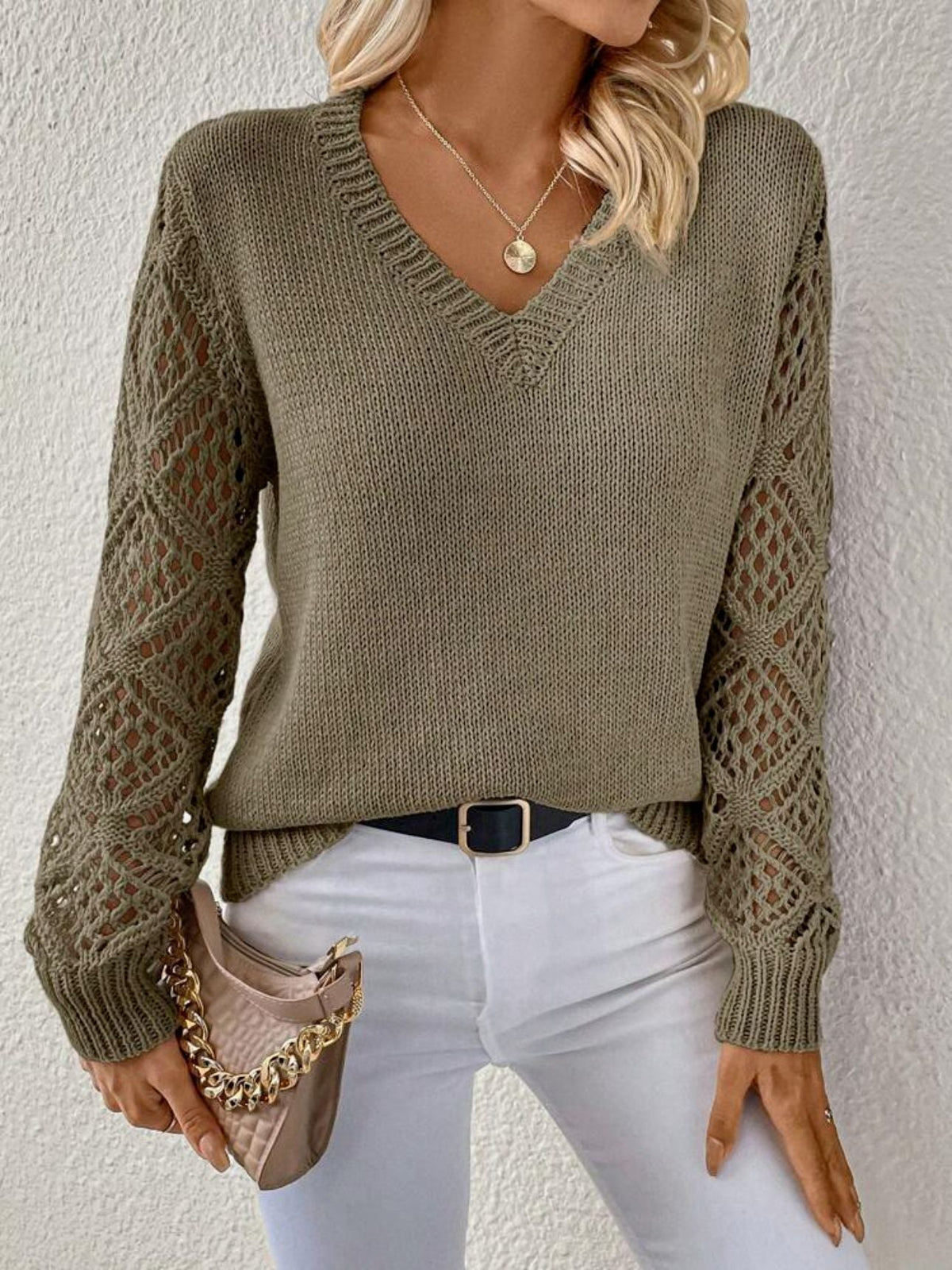 Quinara | V-Neck Crochet Sleeve Sweater